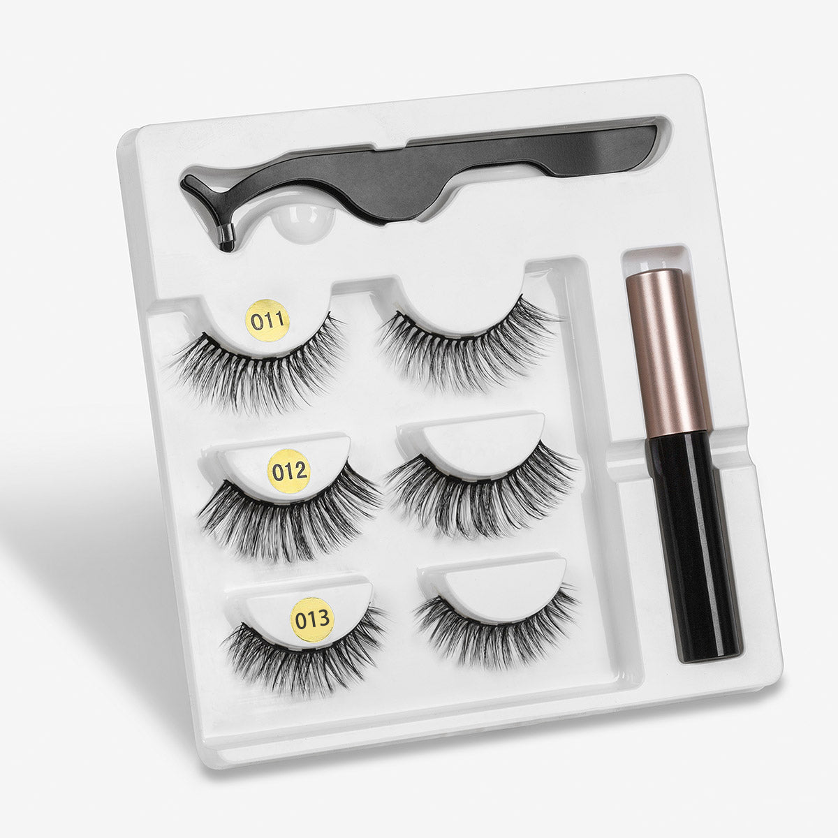 Faux cils magnétiques - Différents styles disponibles