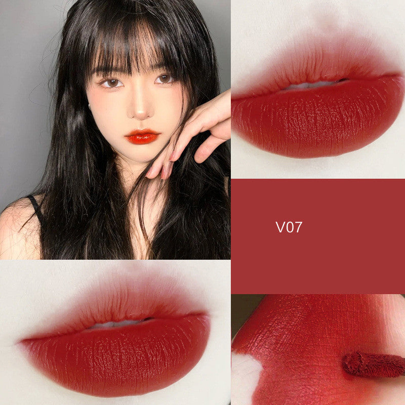 Gloss velouté effet brume - Application lèvres